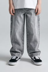 Unisex Light Wash Wide-Leg Jeans. DJ2