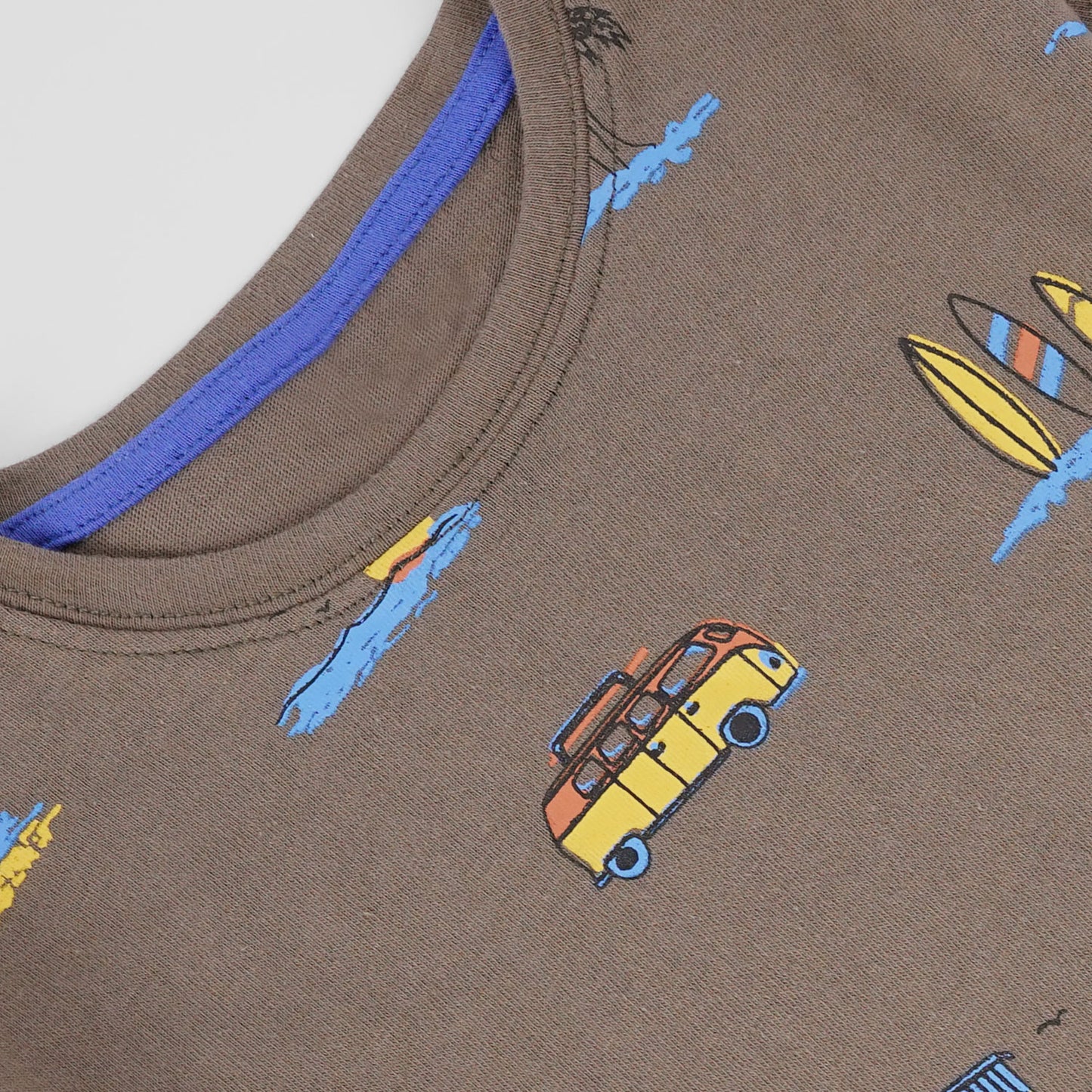 Vacation Vibes T-Shirt -TS135 - Maa Sadqay