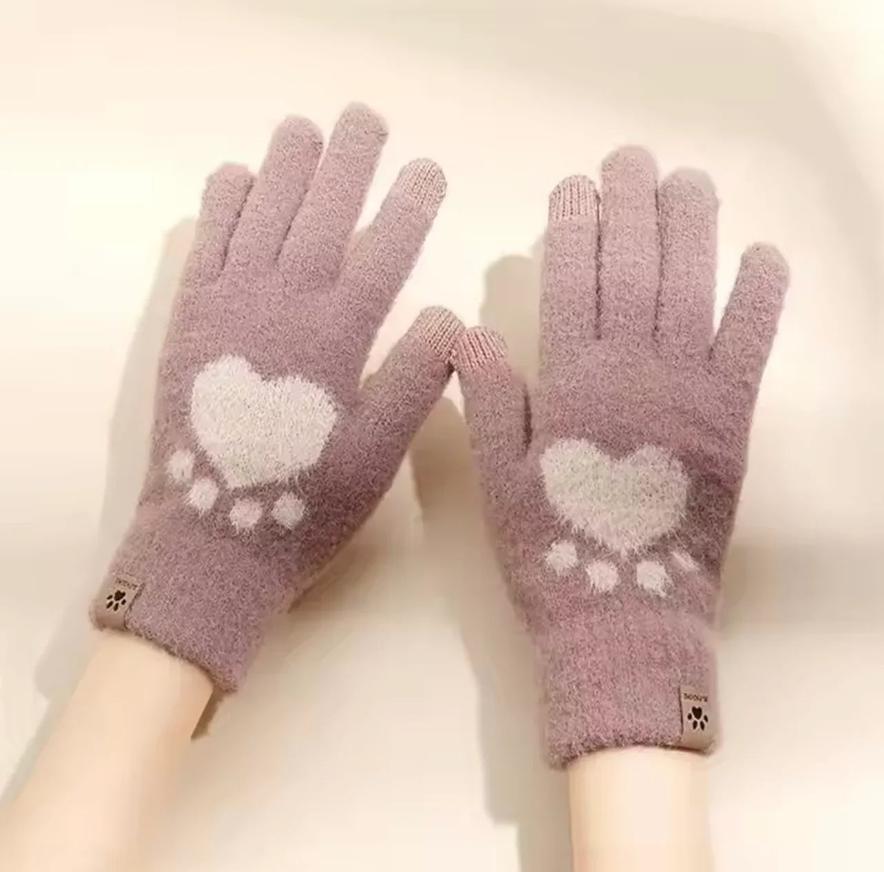 LADIES TOUCH SCREEN HEART PLUSH GLOVES - Maa Sadqay