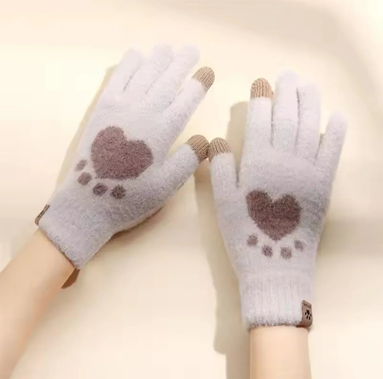 LADIES TOUCH SCREEN HEART PLUSH GLOVES - Maa Sadqay