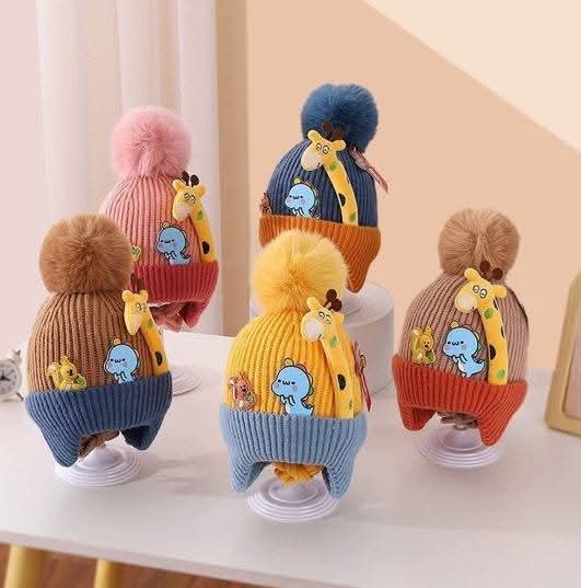 Kids GIraffe Woolen Cap  2-6 y - Bc126