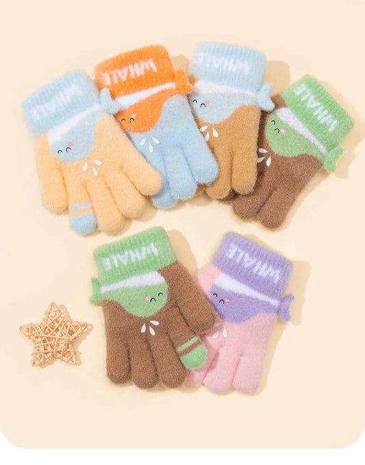 Kids Warm Woolen  Premium Plush Gloves - WHALE 3-6 y